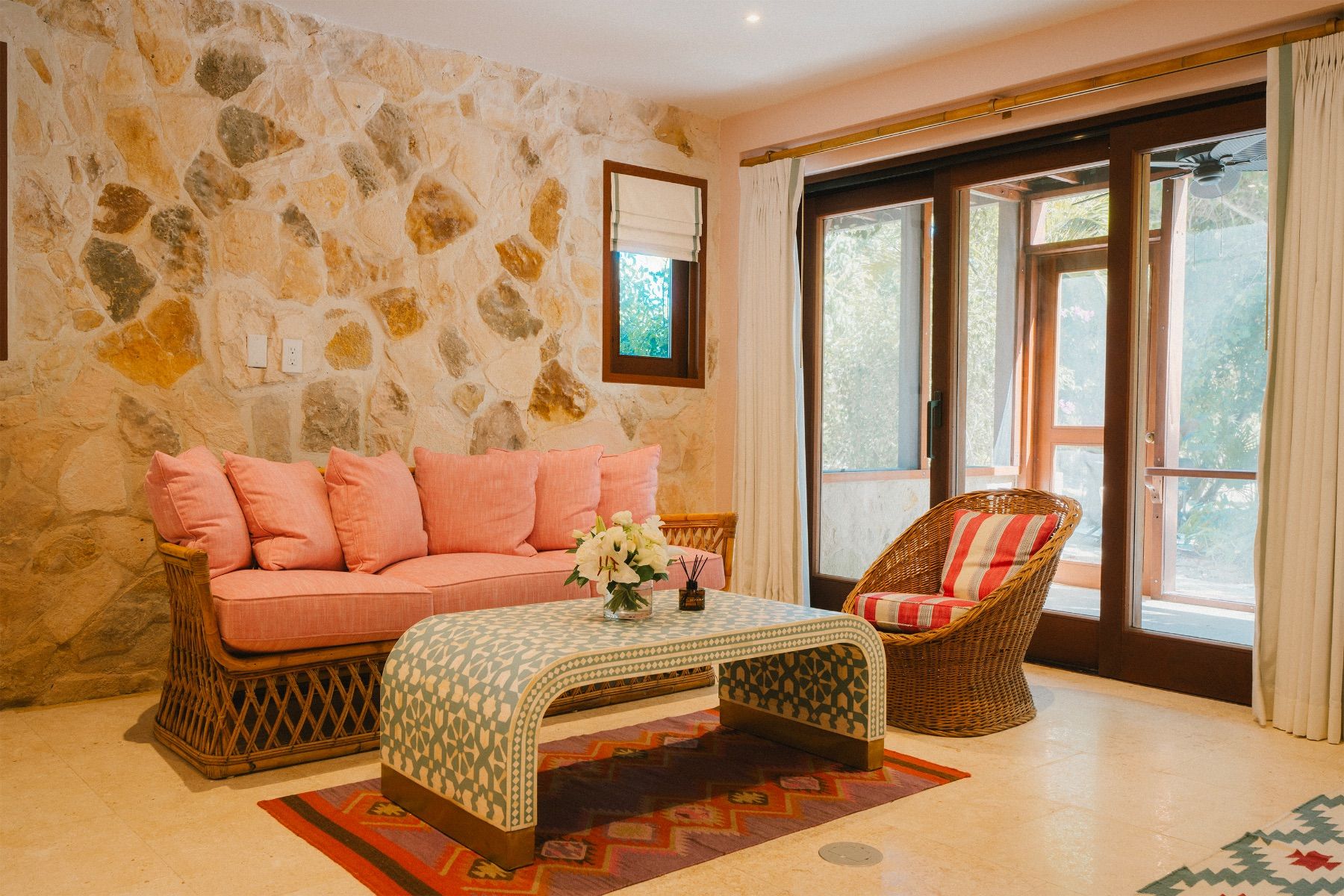 The Catch villa photo.